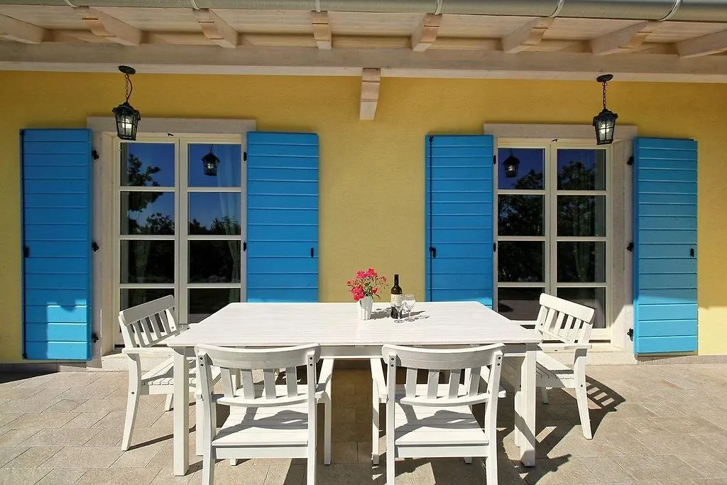 Holiday home Villa Dvori Na Brigu Pazin