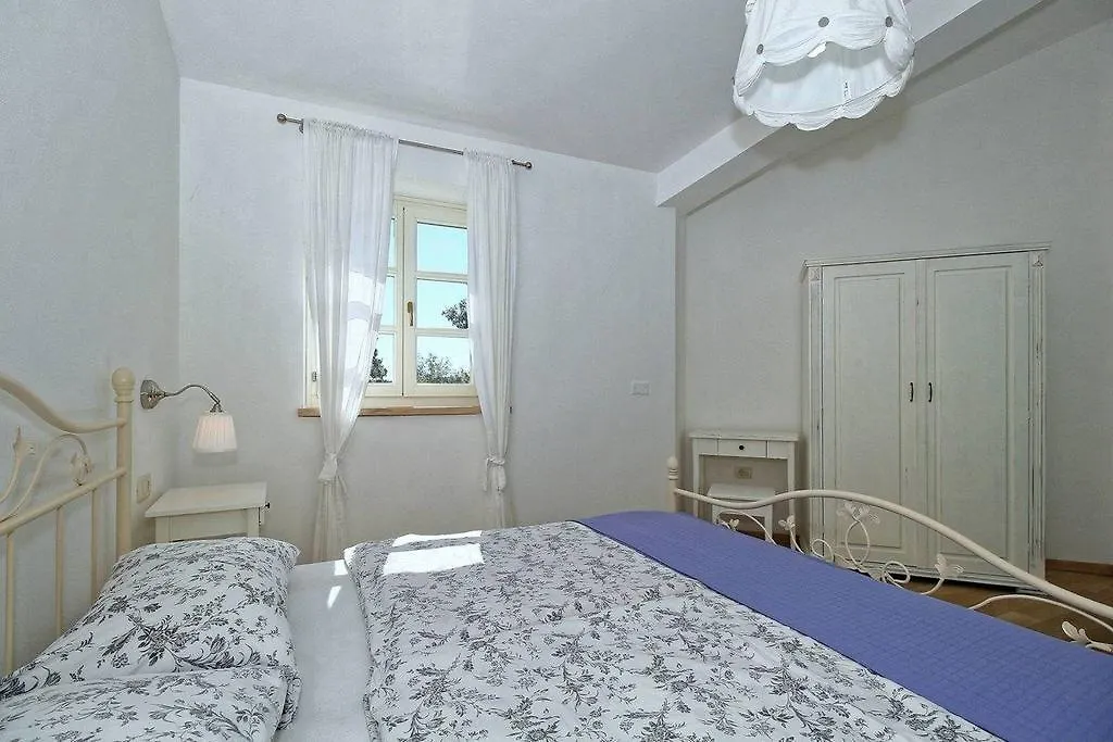 Villa Dvori Na Brigu Pazin