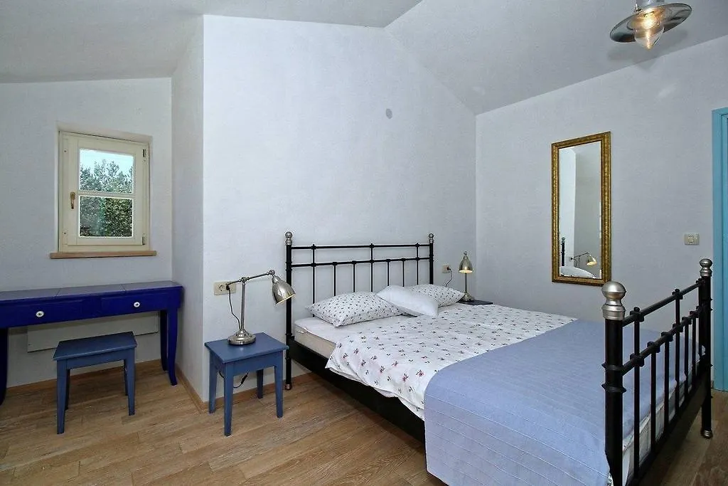 Villa Dvori Na Brigu Pazin 0*,  Croatia